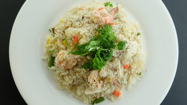 Com Chien Fried Rice (G).